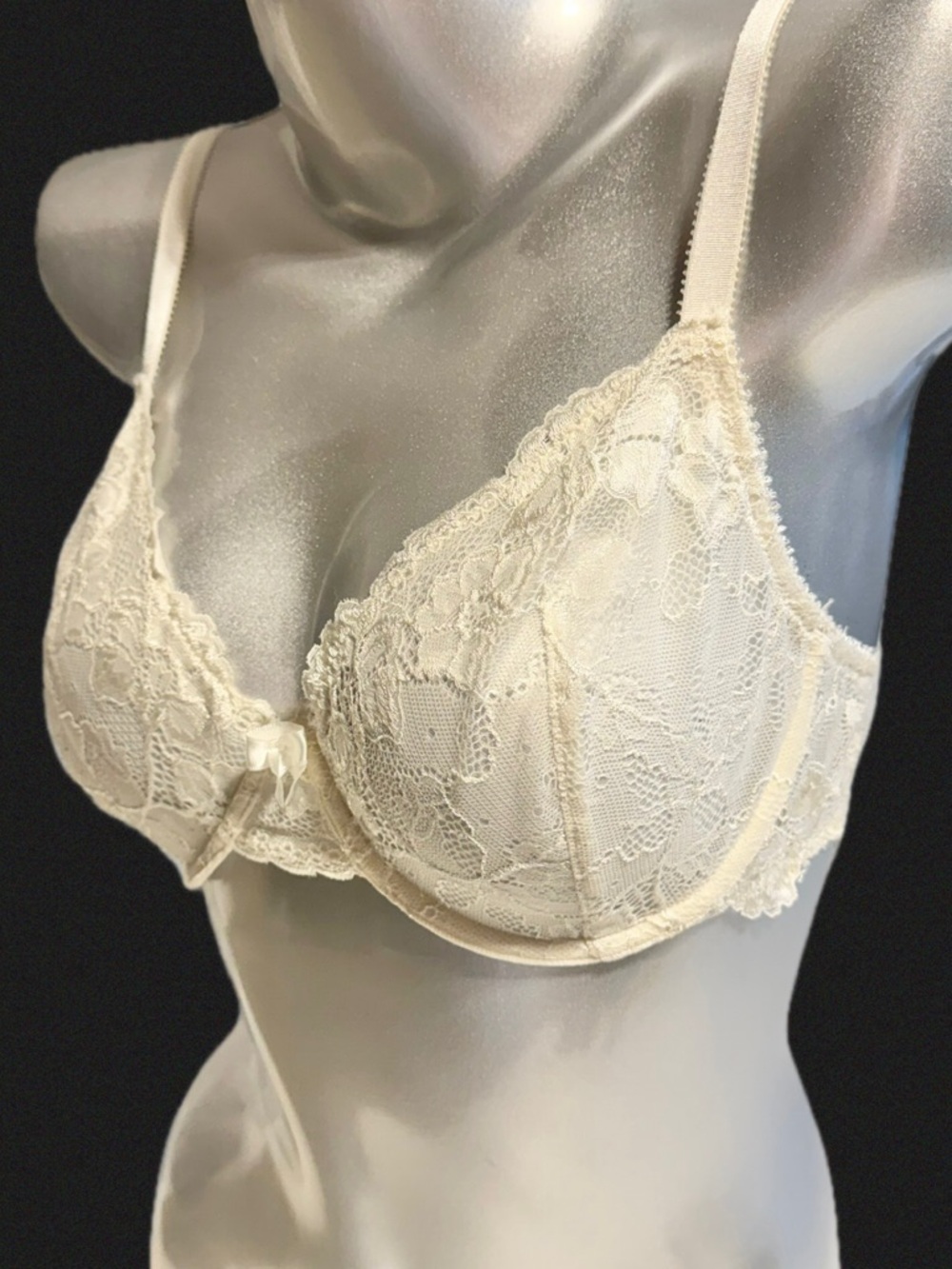 Lace sheer bra 36C unlined lingerie feminine coquette Victorian‎ ivory underwire